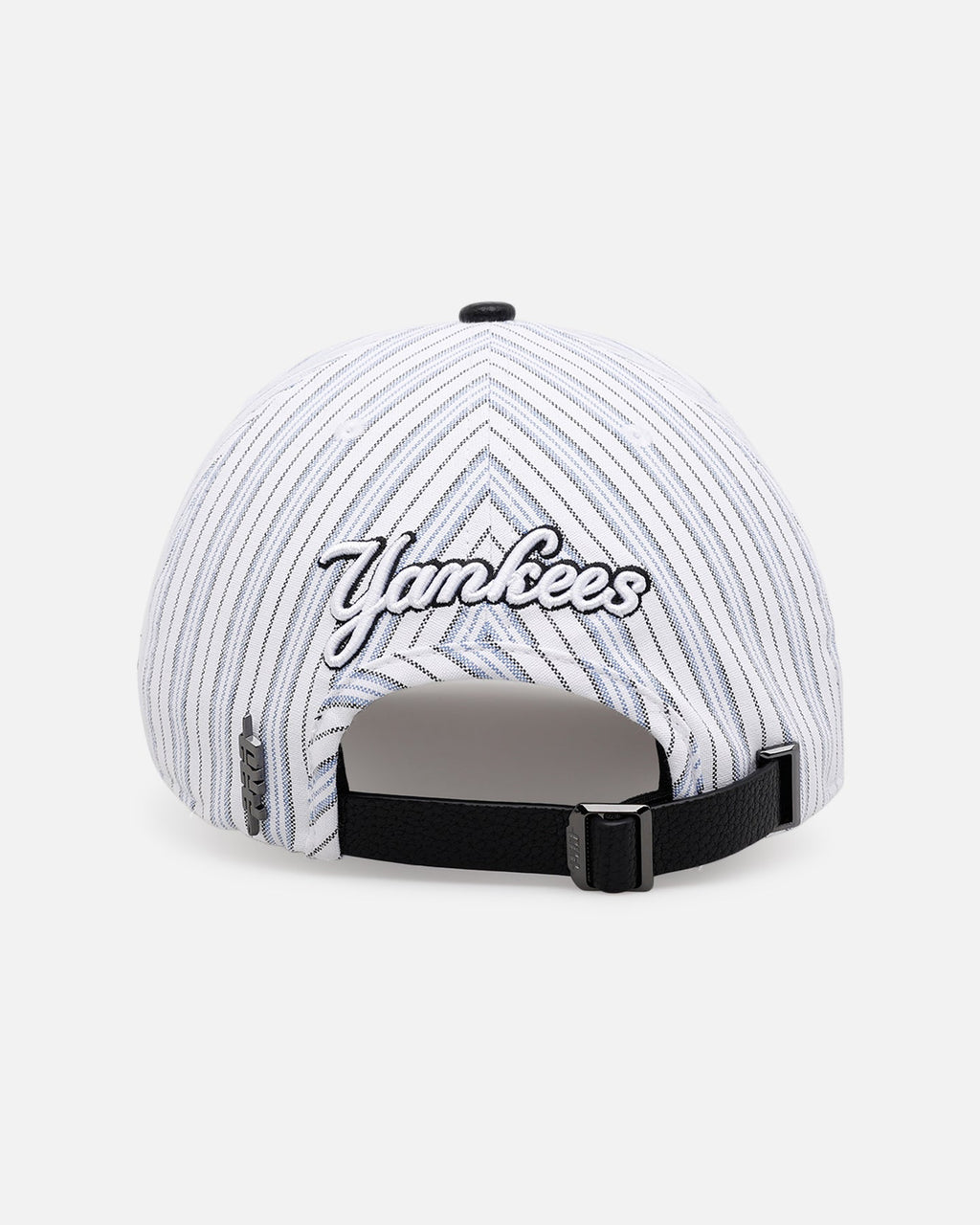 Pro Standard New York Yankees 'Sunday Morning' Pro Pinch Strapback Light Blue