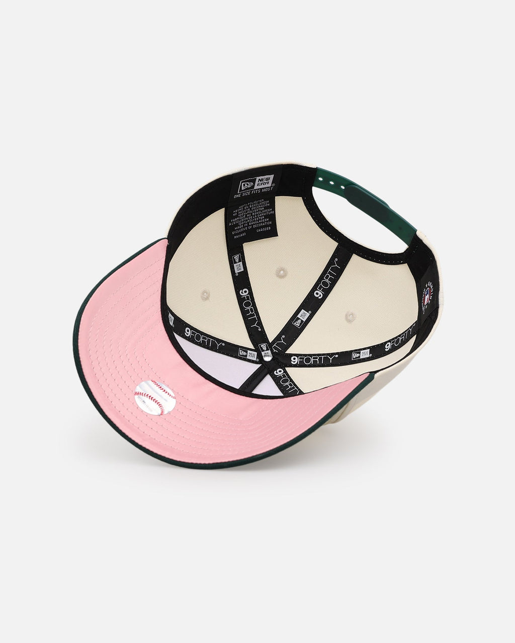 New Era New York Yankees 'Pink Satin Hearts Green' 9FORTY A-Frame Snapback Chrome/Dark Green