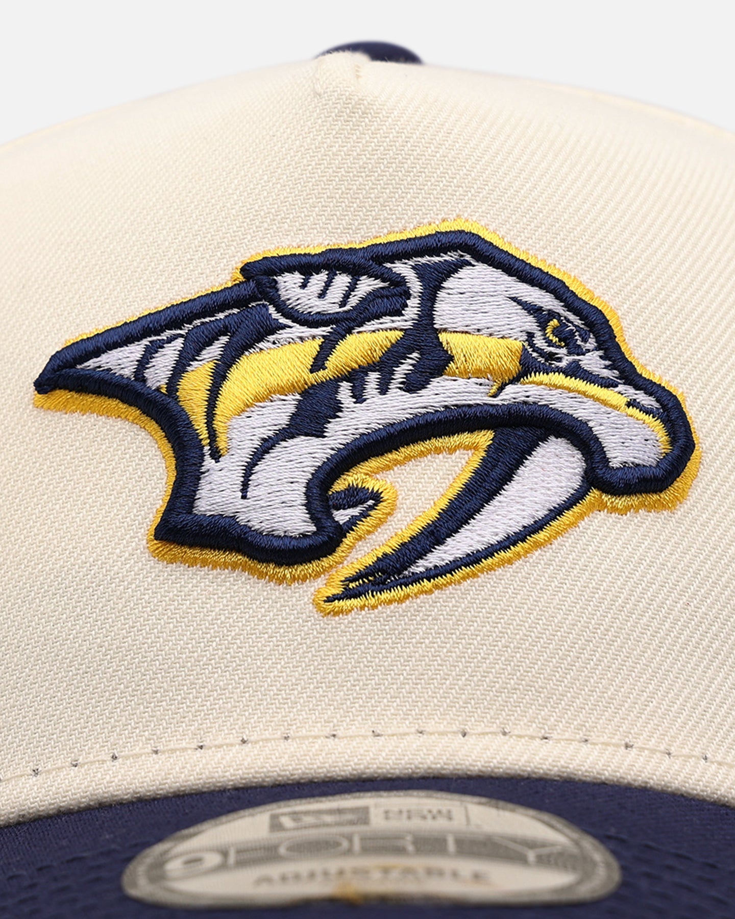 New Era Nashville Predators 'Team Color Visor' 9FORTY A-Frame Snapback Chrome/Official Team Color