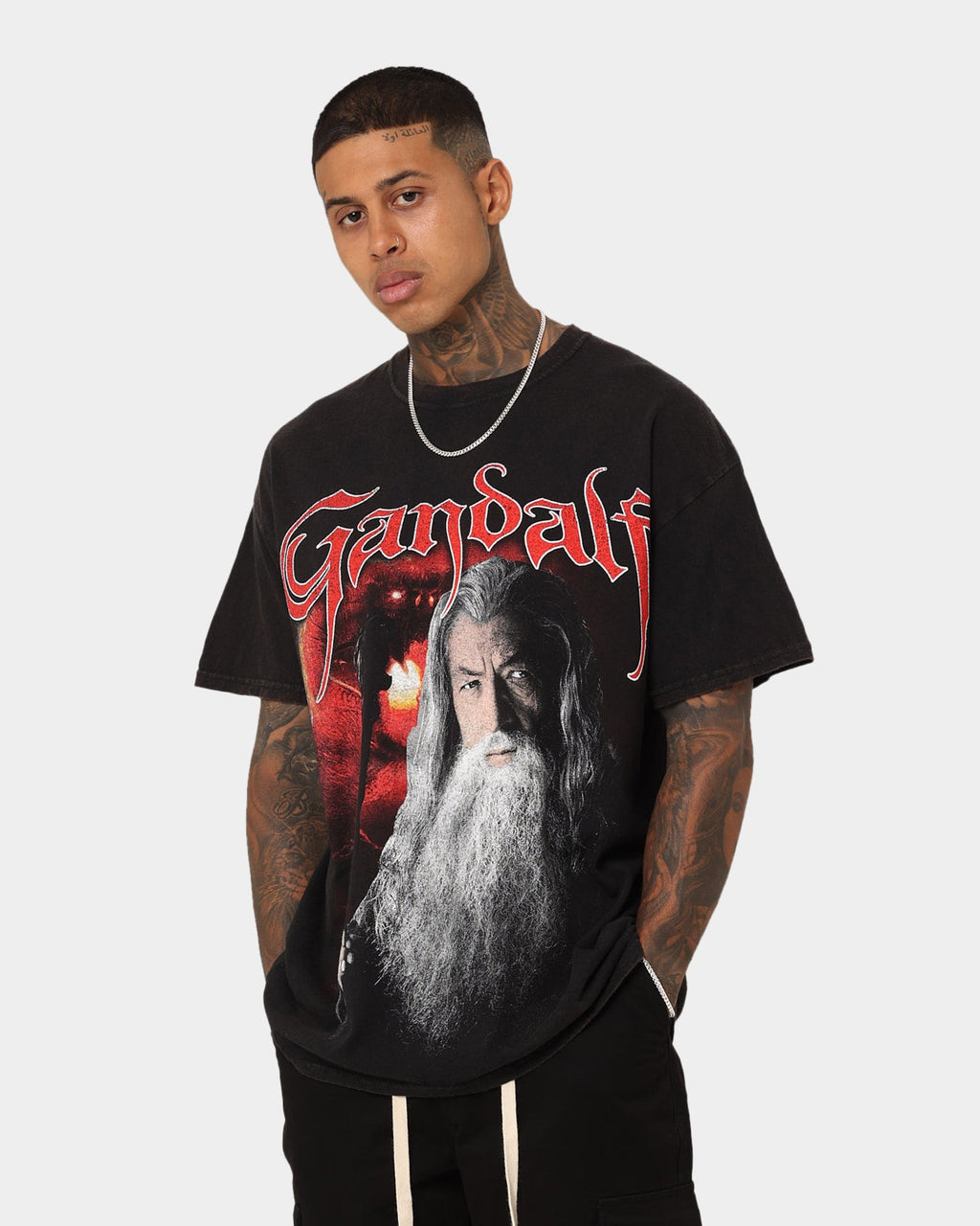 73Studio X The Lord Of The Rings Gandalf Vintage T-Shirt Black Wash