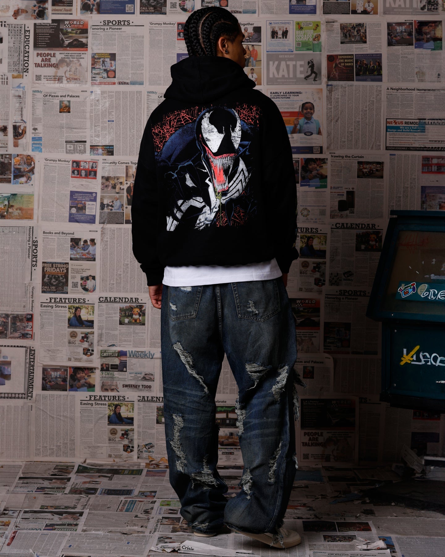 73Studio Marvel Venom The Venom Show Premium Hoodie Black