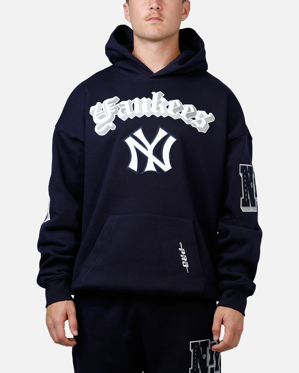 Pro Standard New York Yankees Best Of Hoodie Navy