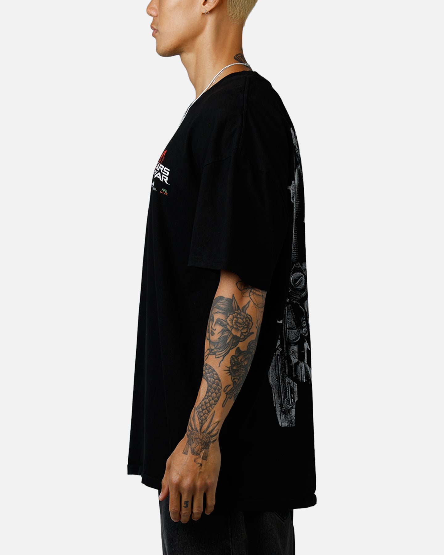 73Studio X Gears Of War Lancer T-Shirt Black