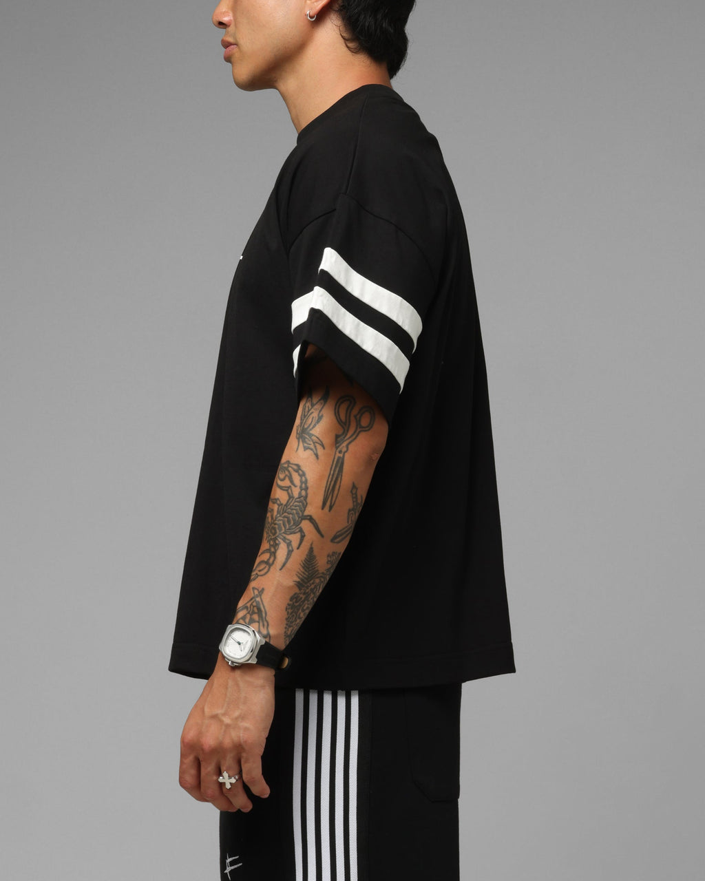 Loiter Hybrid Endzone T-Shirt Black