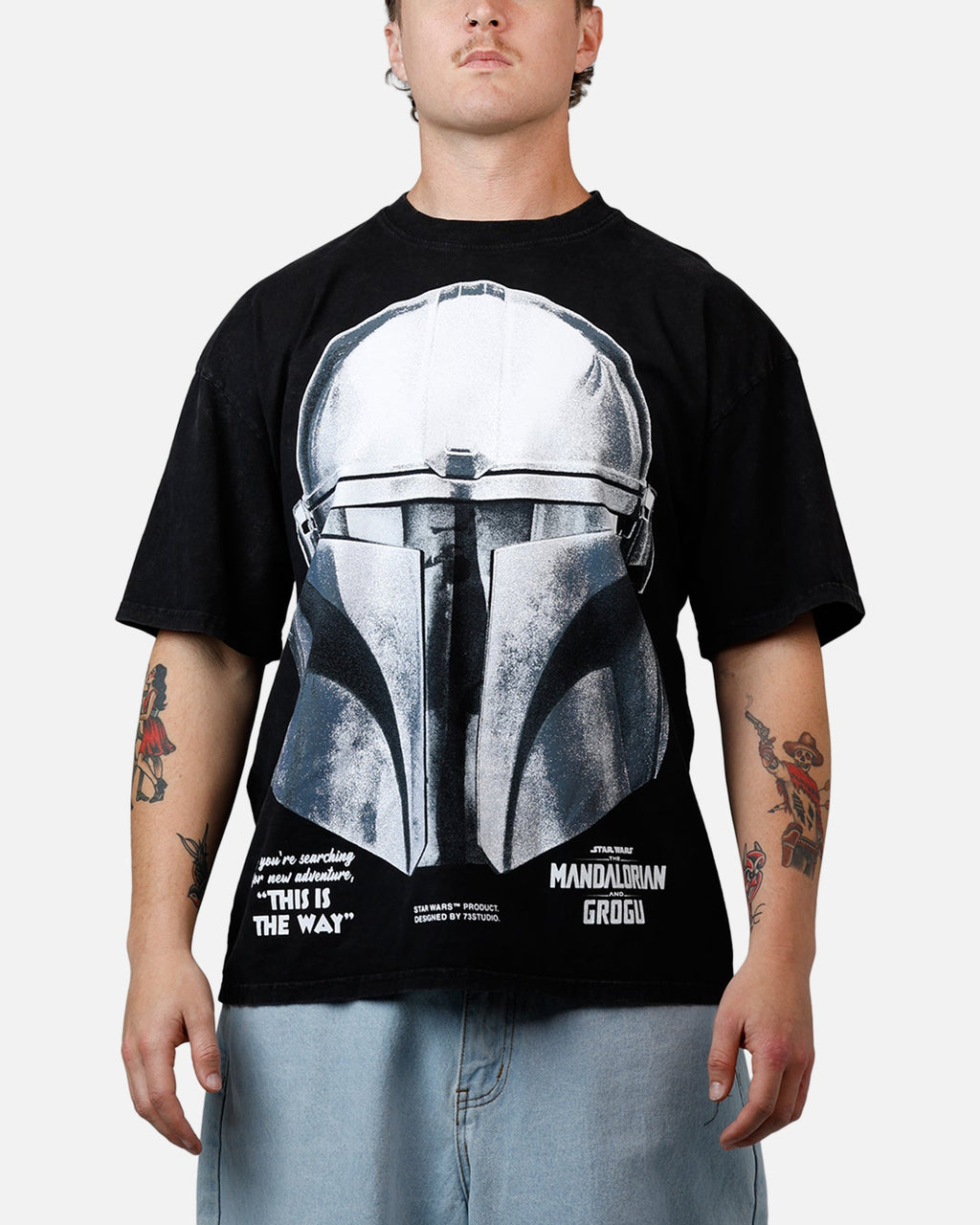 73Studio Star Wars Stand Off Glitter T-Shirt Black Acidwash