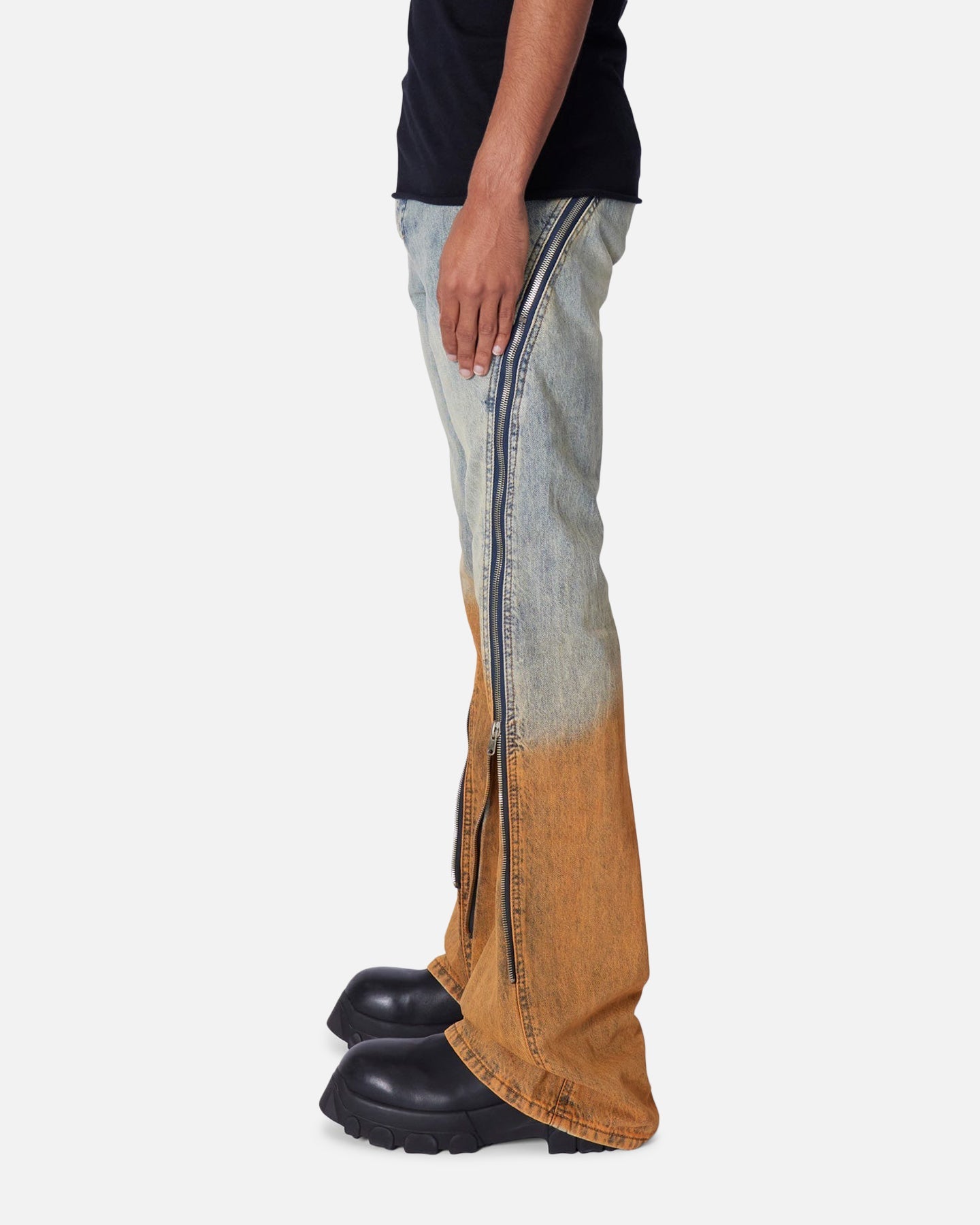 MNML D519 Zipper Flare Denim Jeans Light Blue