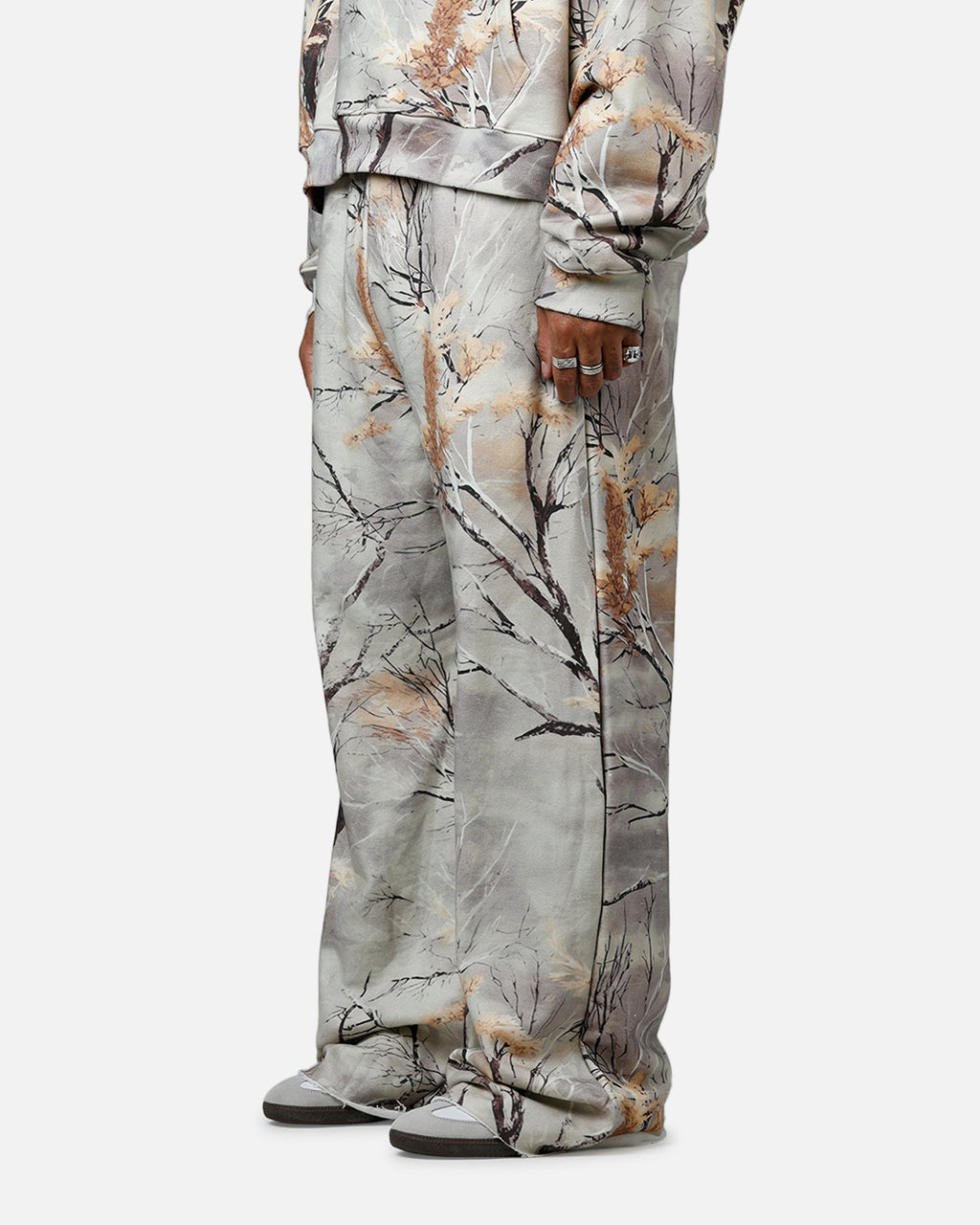 MNML Yoked Backed Sweatpants Snow Camo