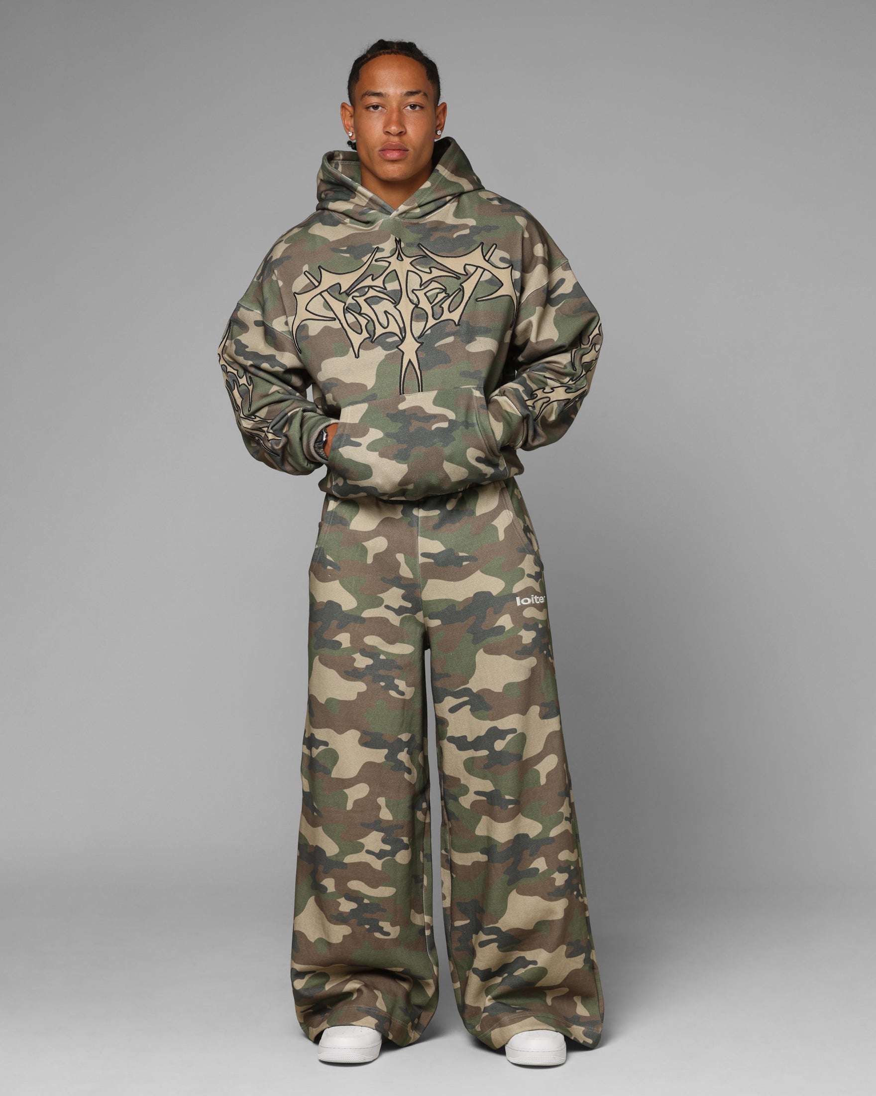 Loiter Ultra Hybrid Sweatpants Camo