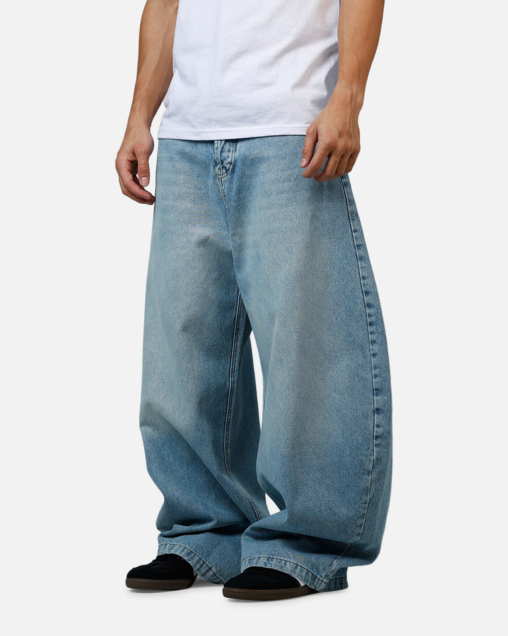 MNML Barrel Denim Jeans Light Blue