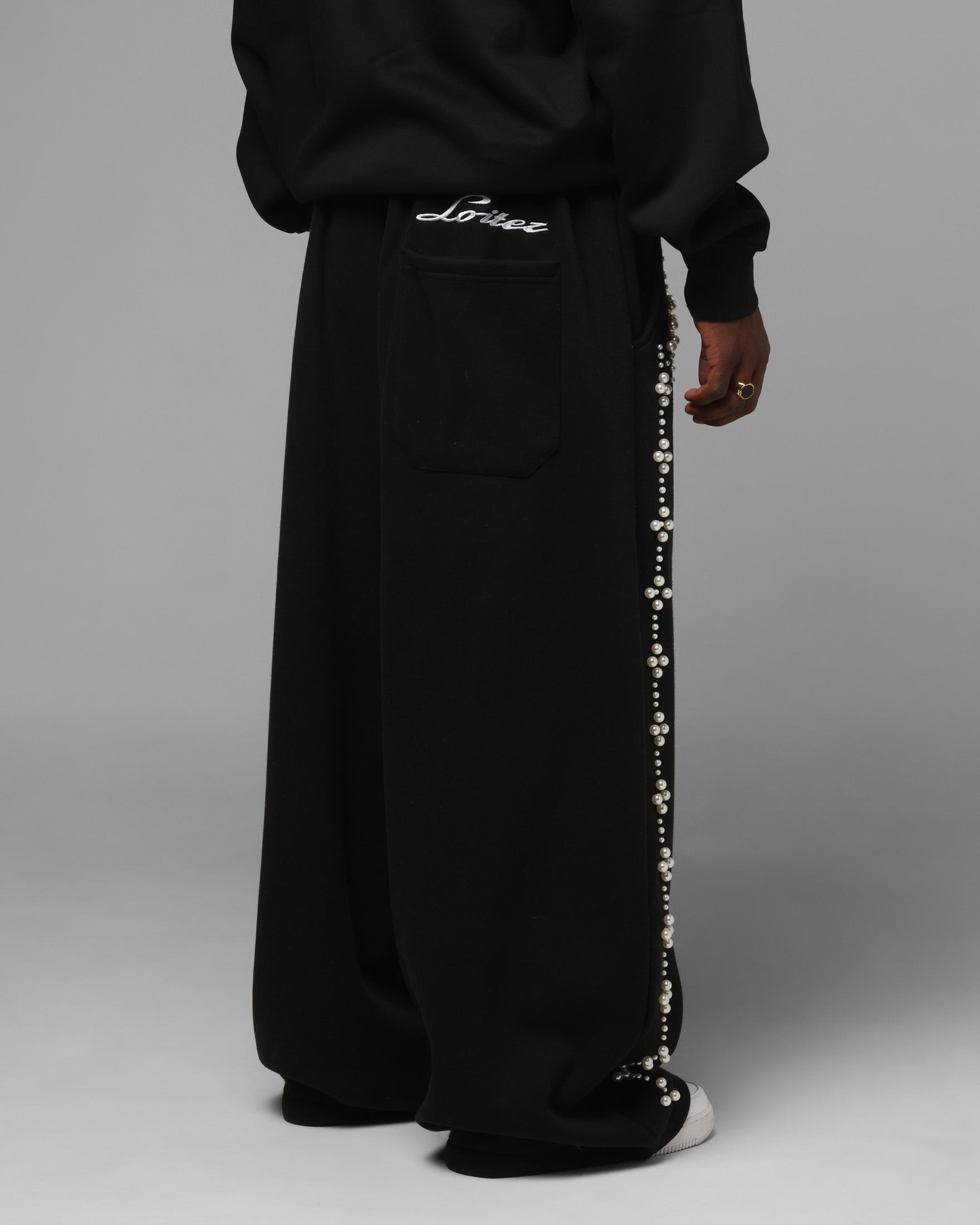 Loiter Pearl Sweatpants Black