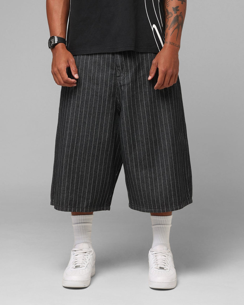 Loiter Hybrid Patch Shorts Black