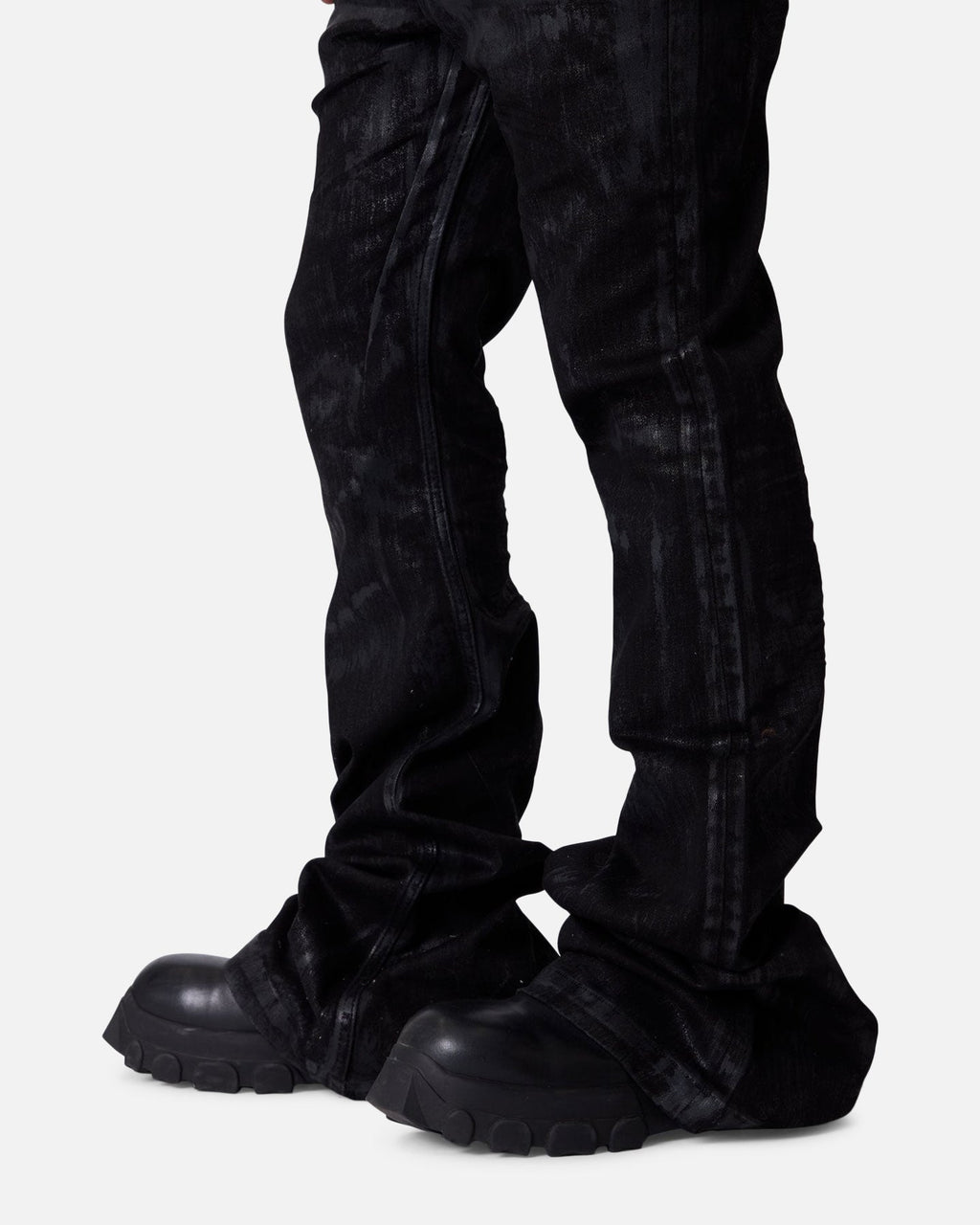 MNML Super Stacked Denim Jeans Washed Black