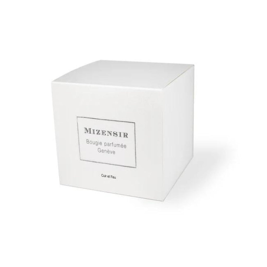Cuir et Feu Candle