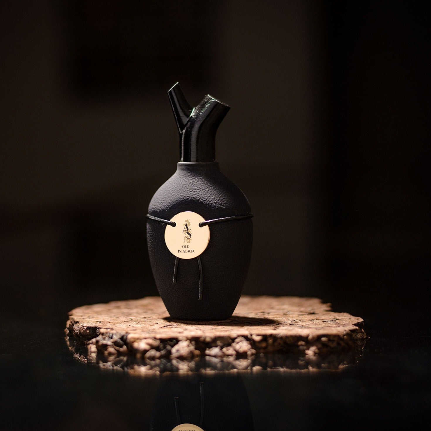 Oud in Acacia